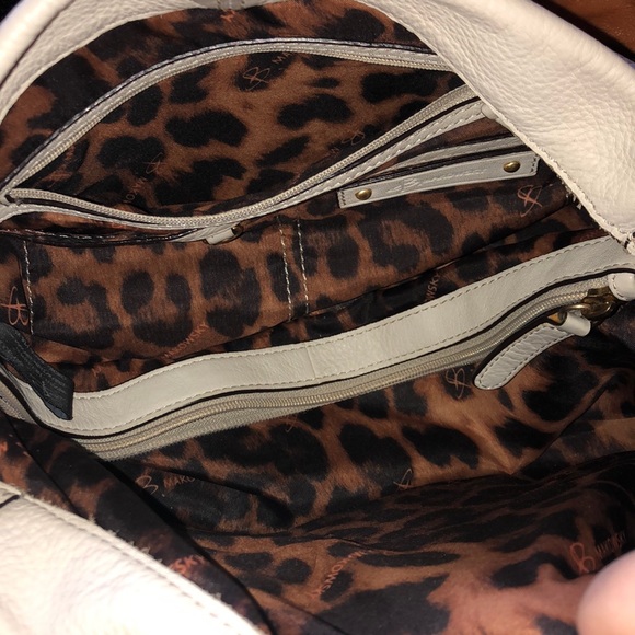 B. Makowsky - Picture 5 of 8